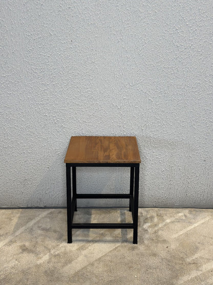 Banqueta Quadrada Industrial
