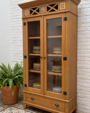 Armário Cristaleira Rústico Madeira Maciça 2 Portas De Vidro 1 Gaveta Com Ladrilho