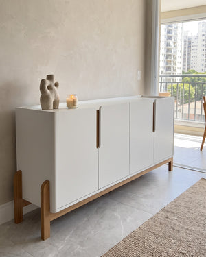 Buffet Lizz 170cm Branco 4 Portas Com Base De Madeira