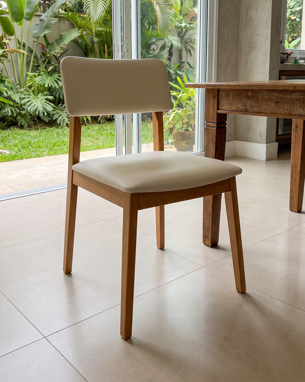 Cadeira Luiza Estofada Off White