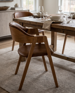 Cadeira Luxor Com Braços Encosto Laminado Pinhão Natural