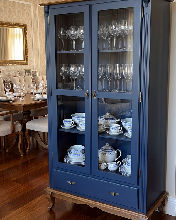 Cristaleira Laca Azul Com Imbuia Glazer 2 Portas 1 Gaveta
