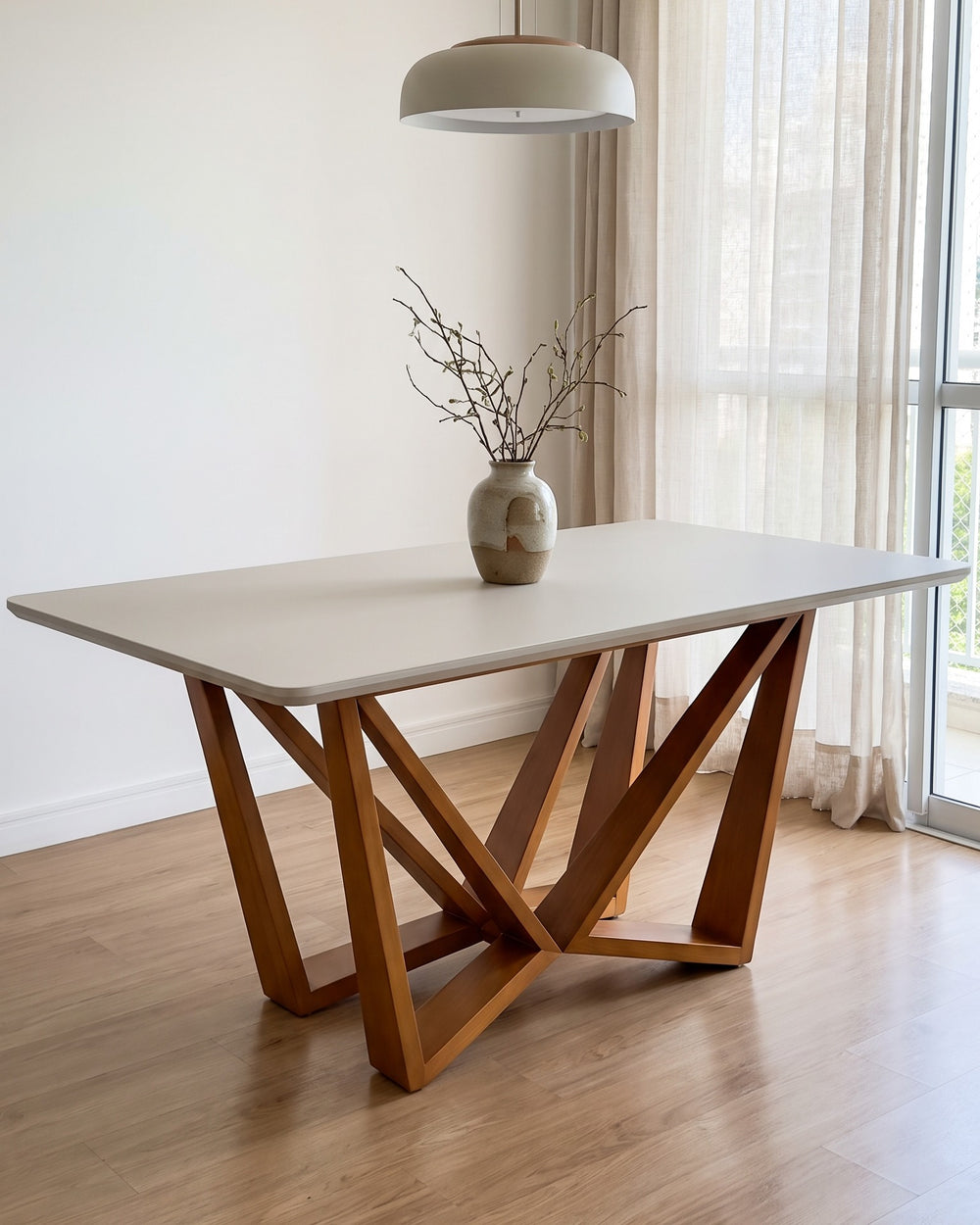 Mesa De Jantar Flor Tampo Off White Base Geométrica De Madeira