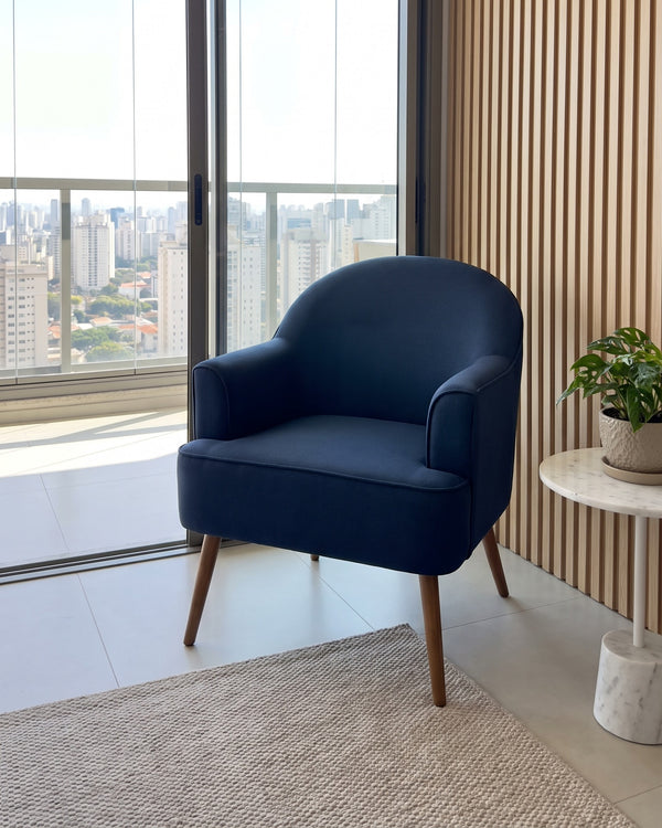 Poltrona Agata Estofada Azul Marinho Pés Palito
