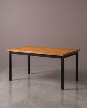 Mesa De Jantar Industrial Tampo Madeira De Demolição Base De Aço - acabamento Maquinado (liso)