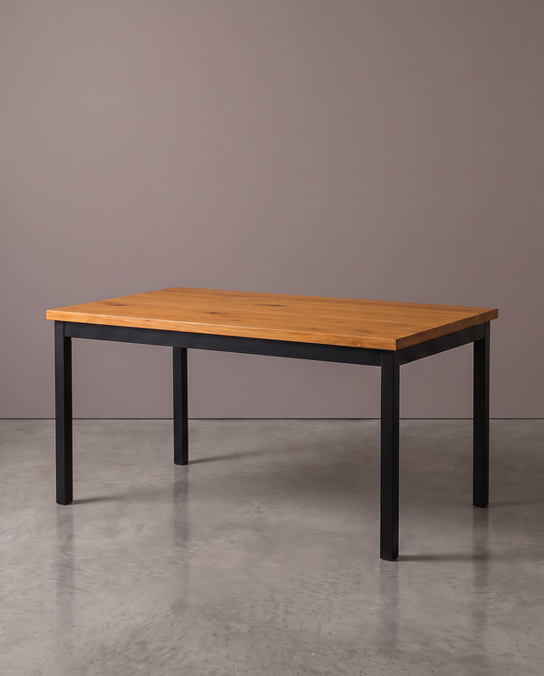 Mesa De Jantar Industrial Tampo Madeira De Demolição Base De Aço - acabamento Maquinado (liso)